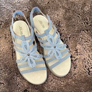 JBU Women's Light Blue Floral Sandals